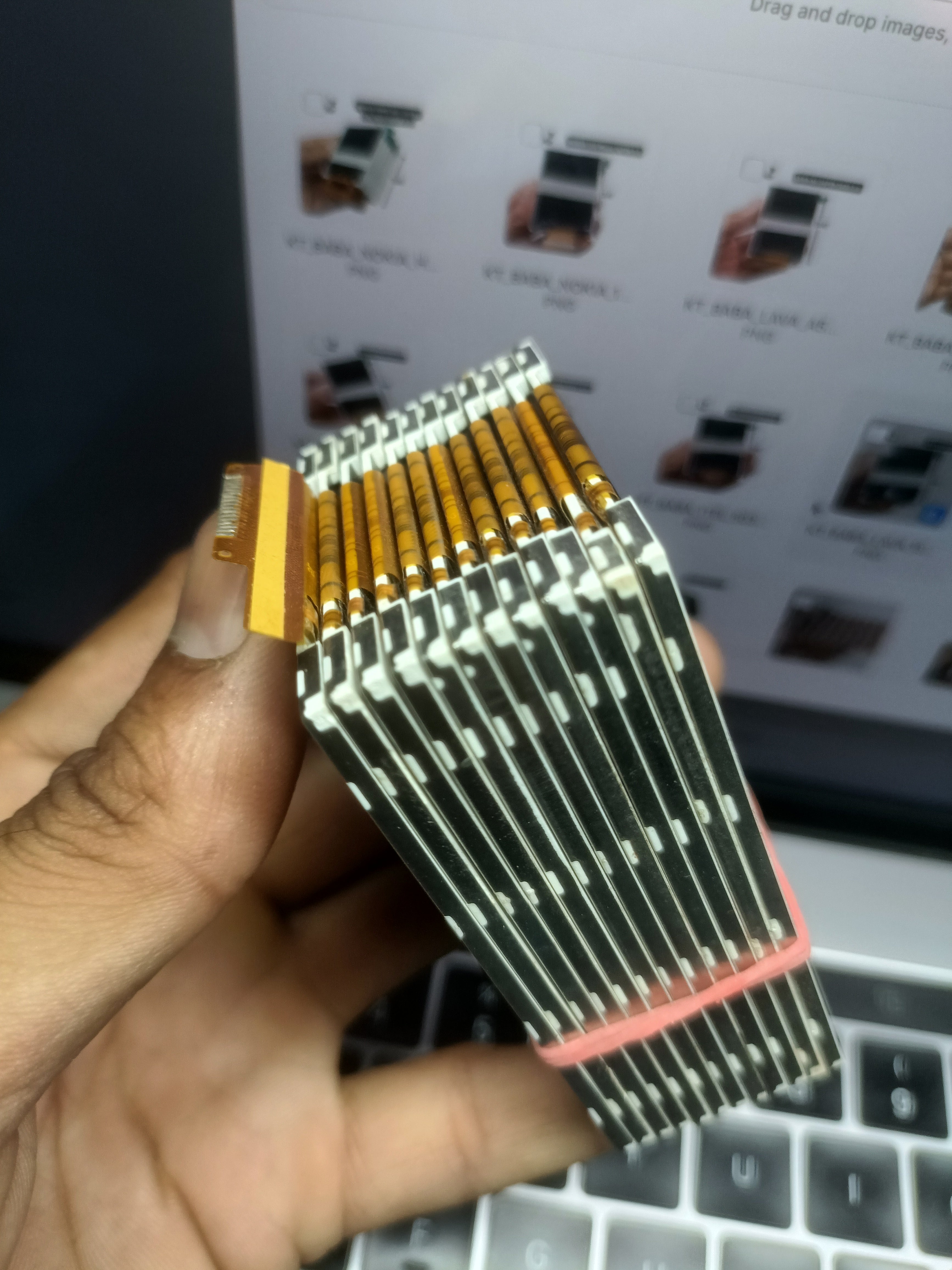 lava gam 18 pin lcd 2.8 size